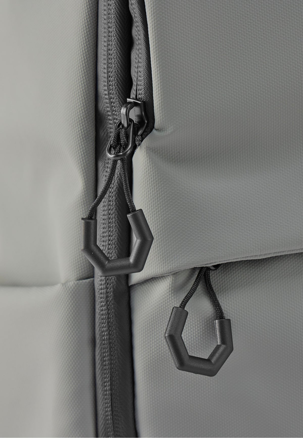 Stratic Vibe Wheeled Grey Travel Bag