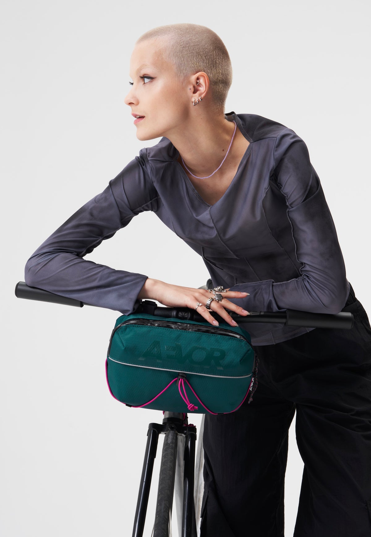 AEVOR Bar Bag Proof Evergreen Lenkertasche