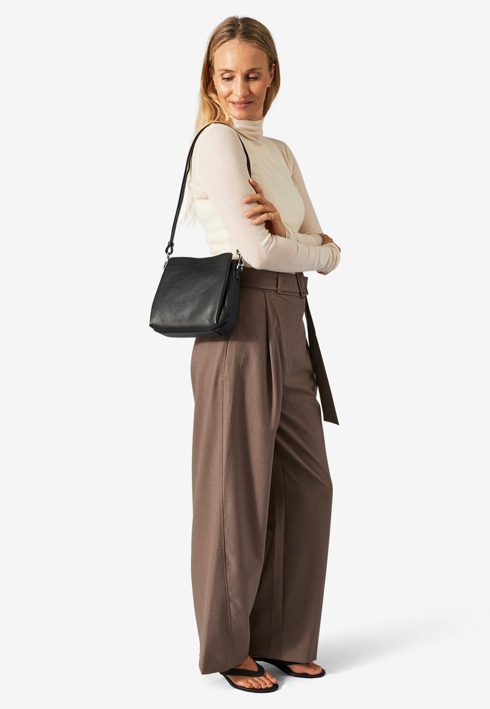 Adax Cormorano Sia Black Crossbody Bag