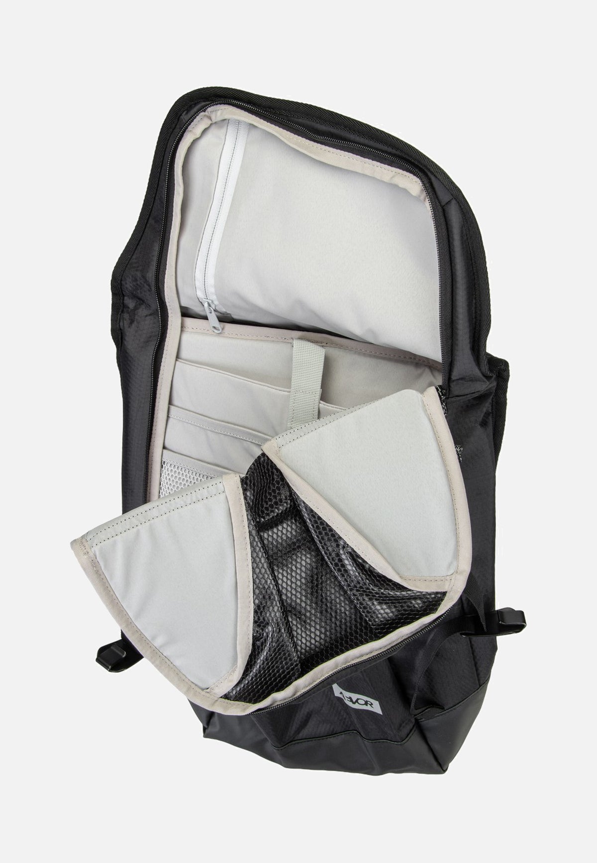 AEVOR Daypack Proof Edition Proof Black Rucksack