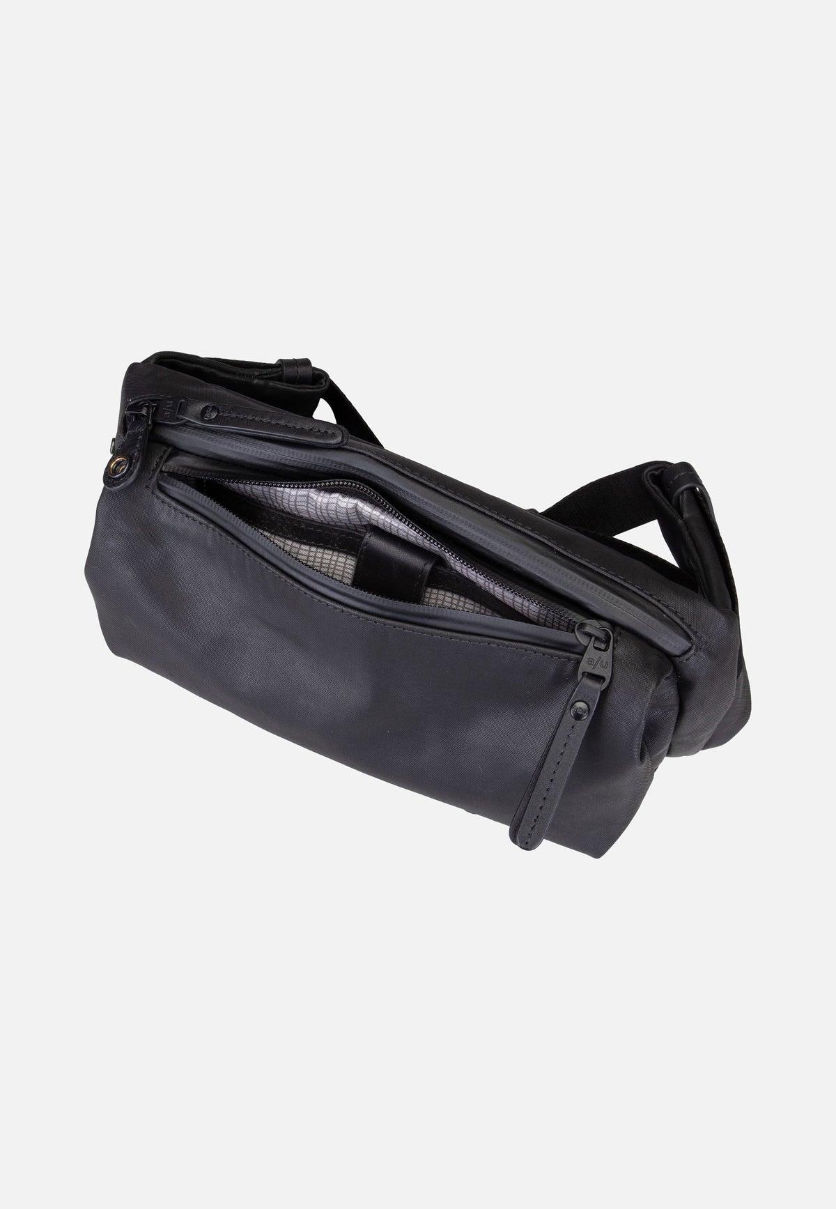 aunts & uncles Himeji Black Bauchtasche
