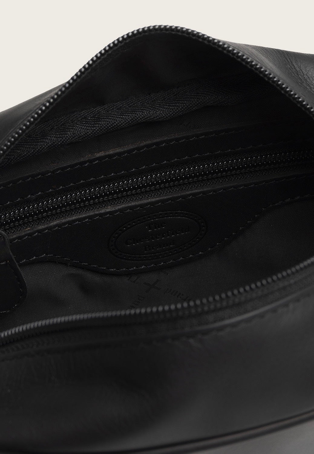 The Chesterfield Brand Tavira 0636 Black Kulturbeutel
