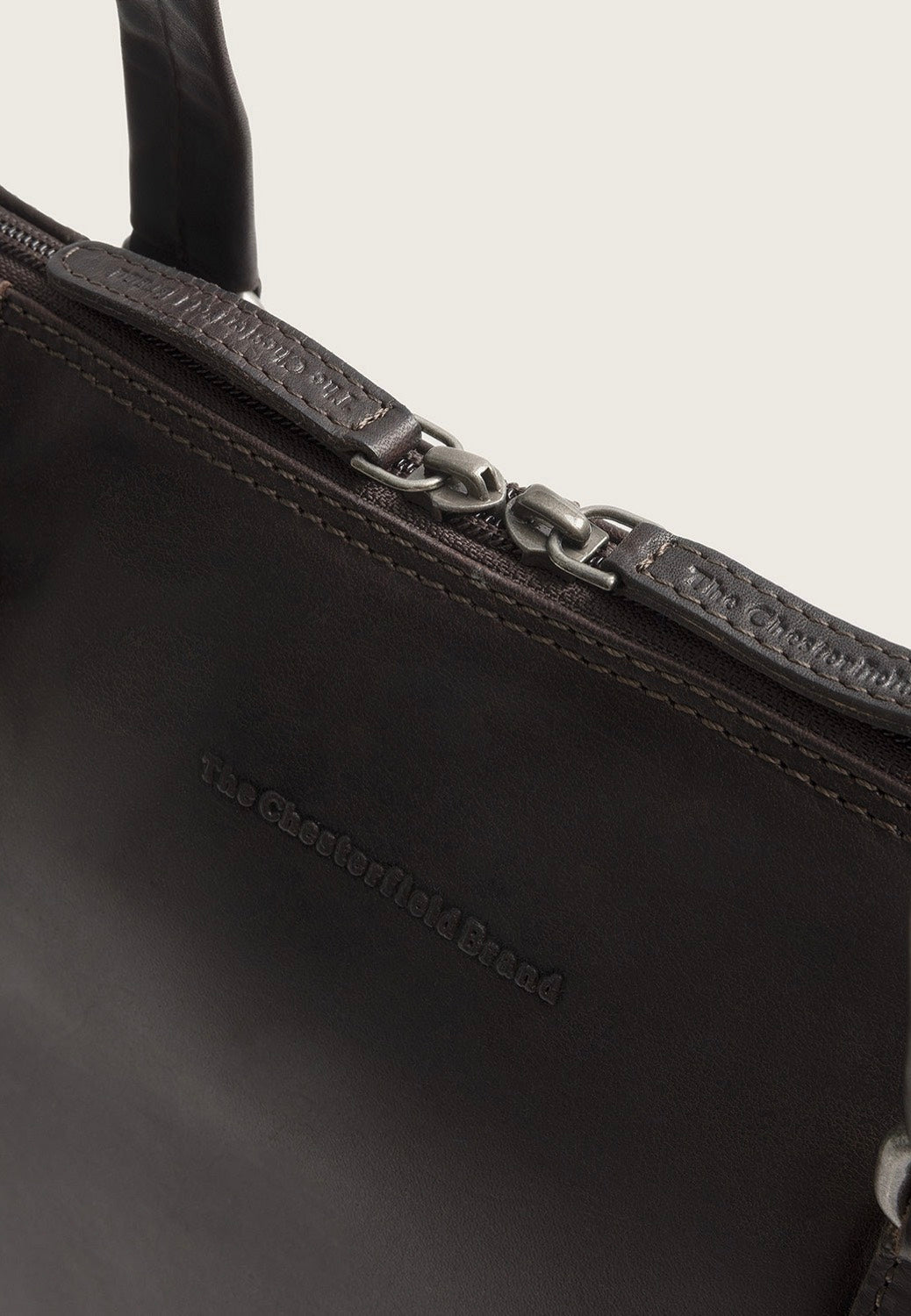 The Chesterfield Brand Isara 1110 Brown Schultertasche