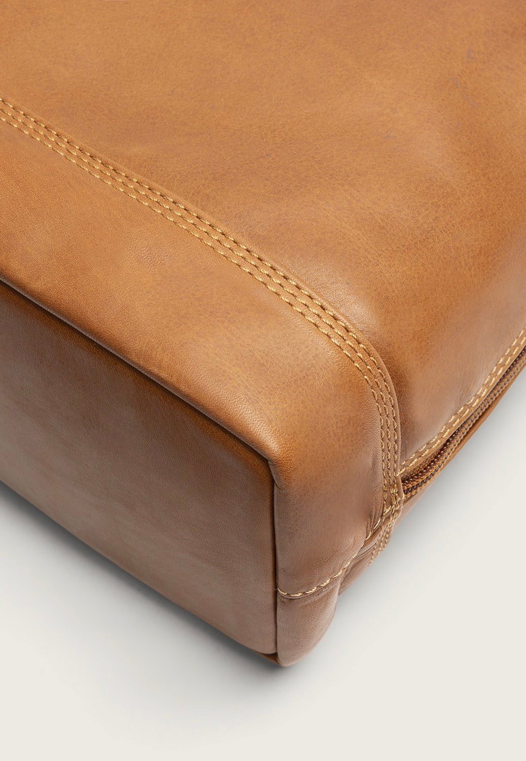The Chesterfield Brand Isara 1110 Cognac Schultertasche