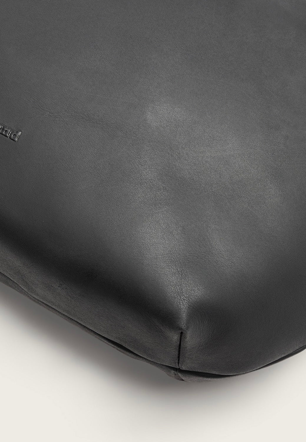 The Chesterfield Brand Fierra 1451 Black Schultertasche