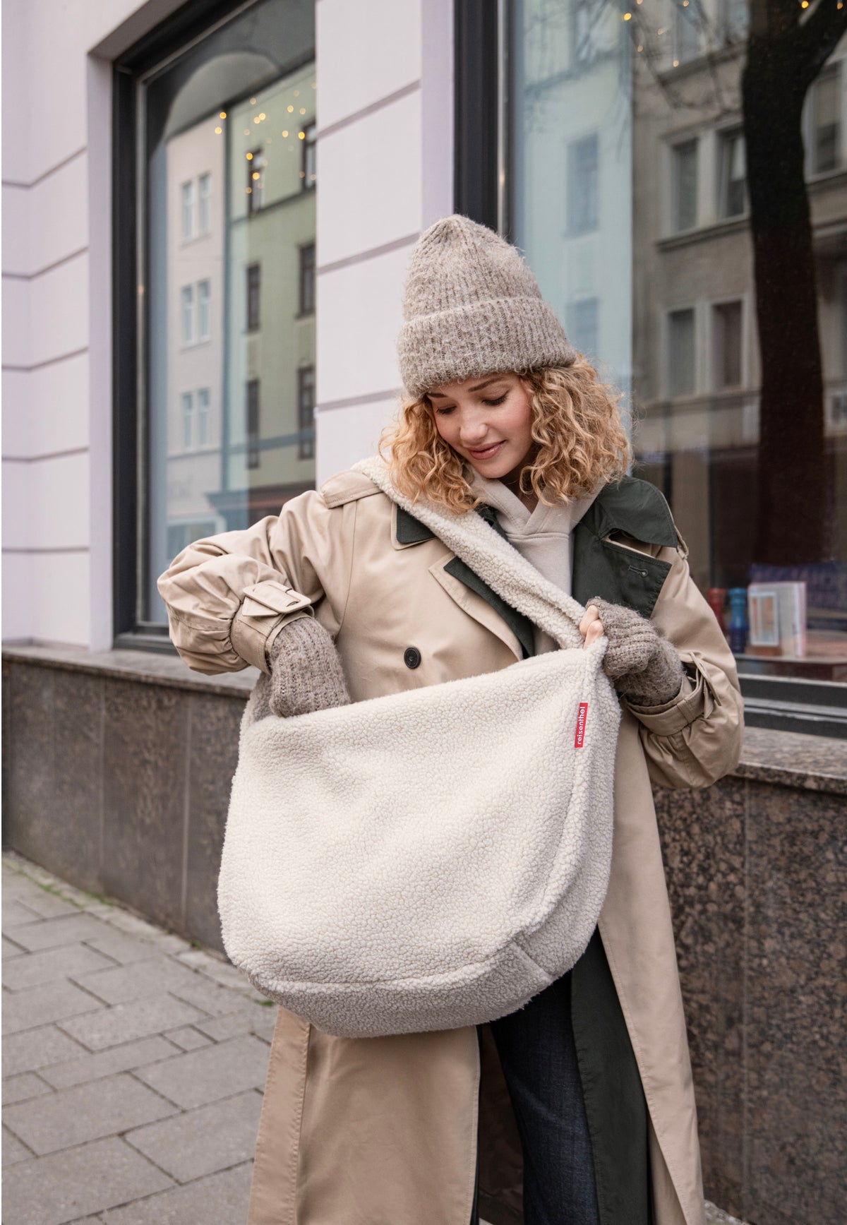 reisenthel Moonbag Teddy Sand Hobo Bag
