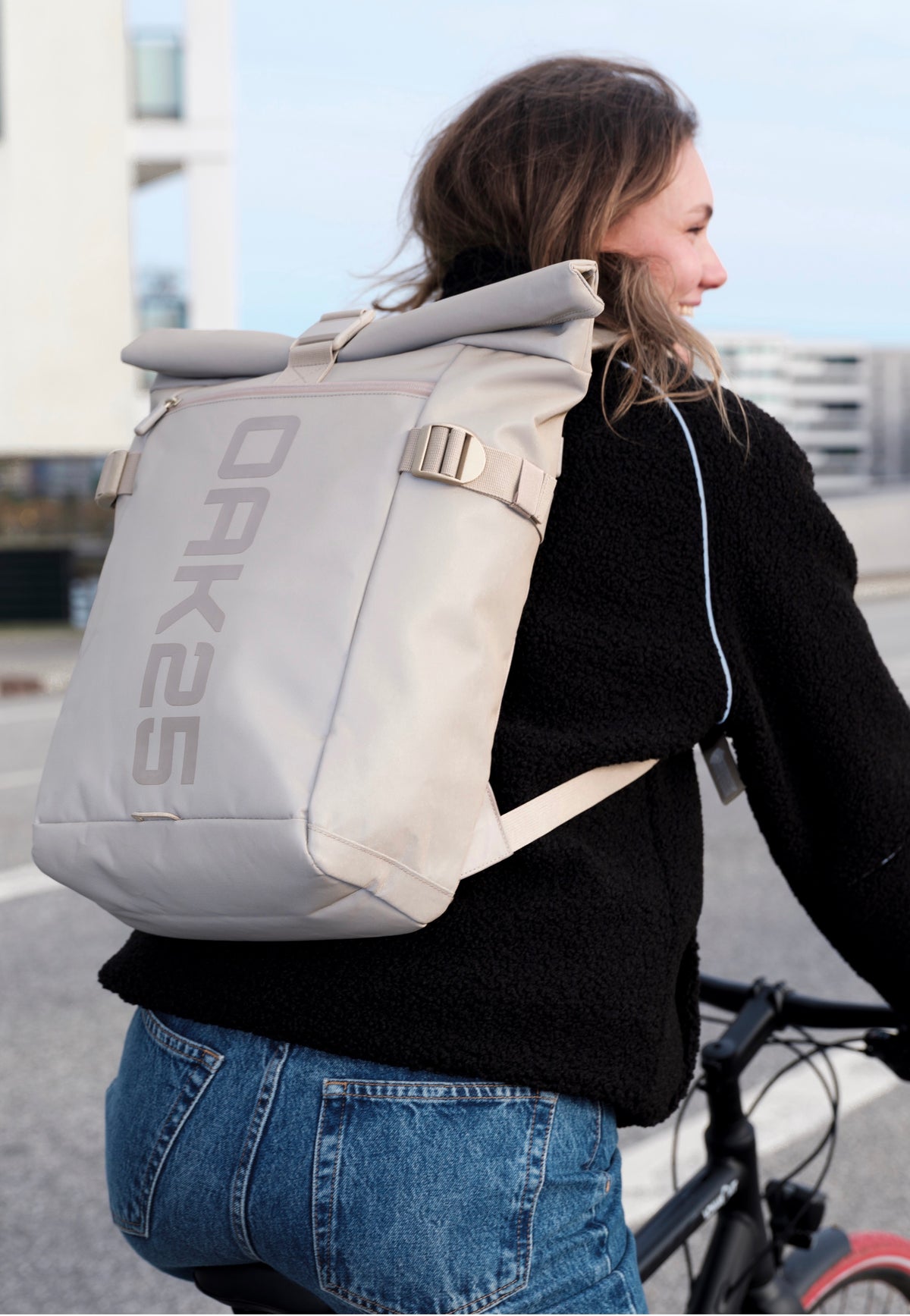 OAK25 LumoSense Rolltop Lite Sand Rolltop Rucksack