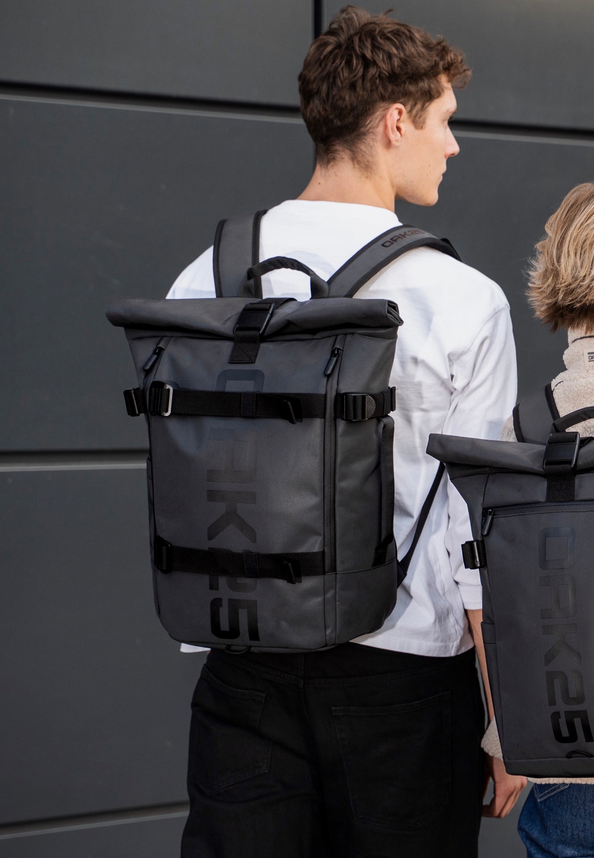 OAK25 LumoSense Rolltop Black Rolltop Rucksack