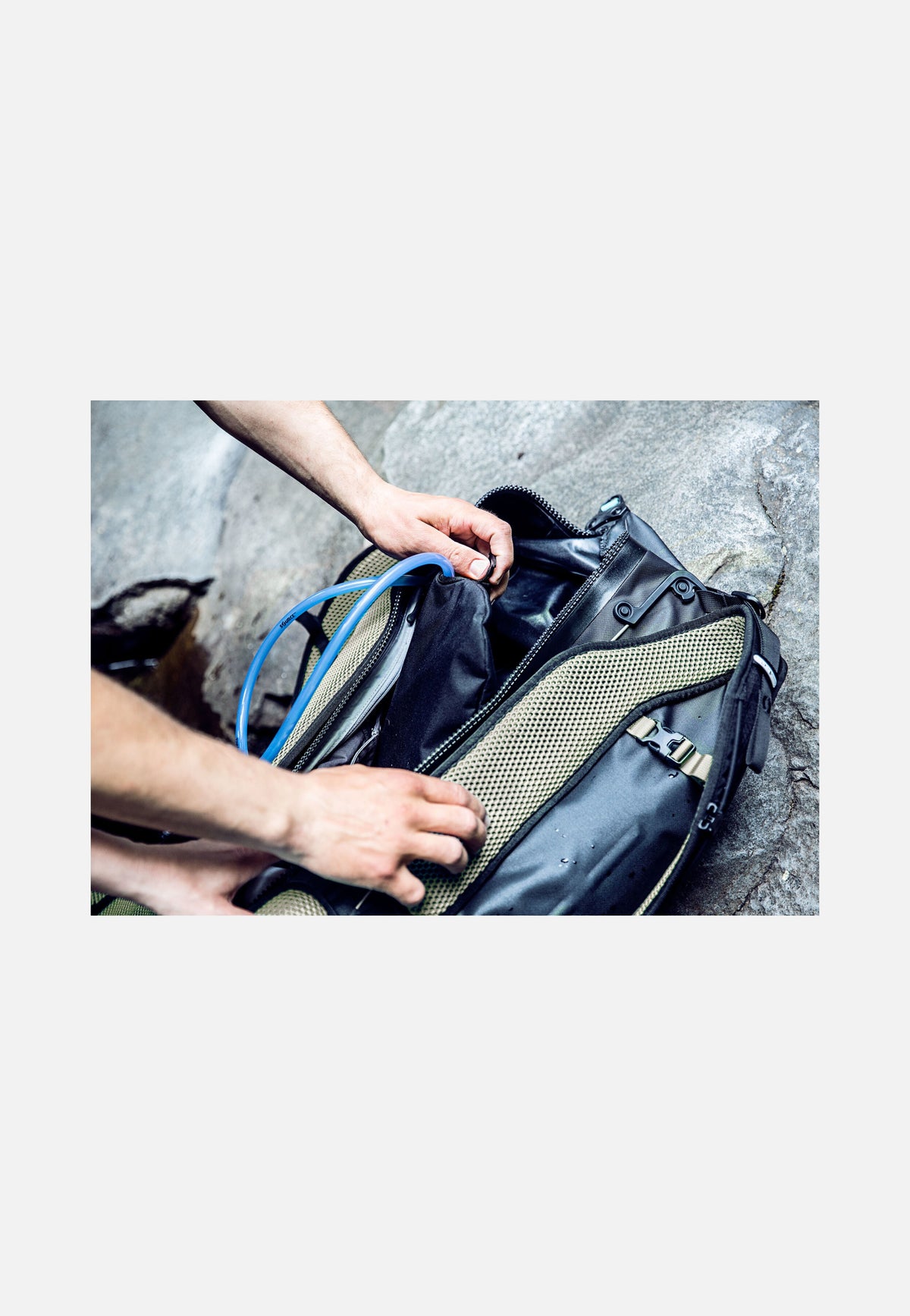 ORTLIEB Atrack 35L Schwarz Reiserucksack