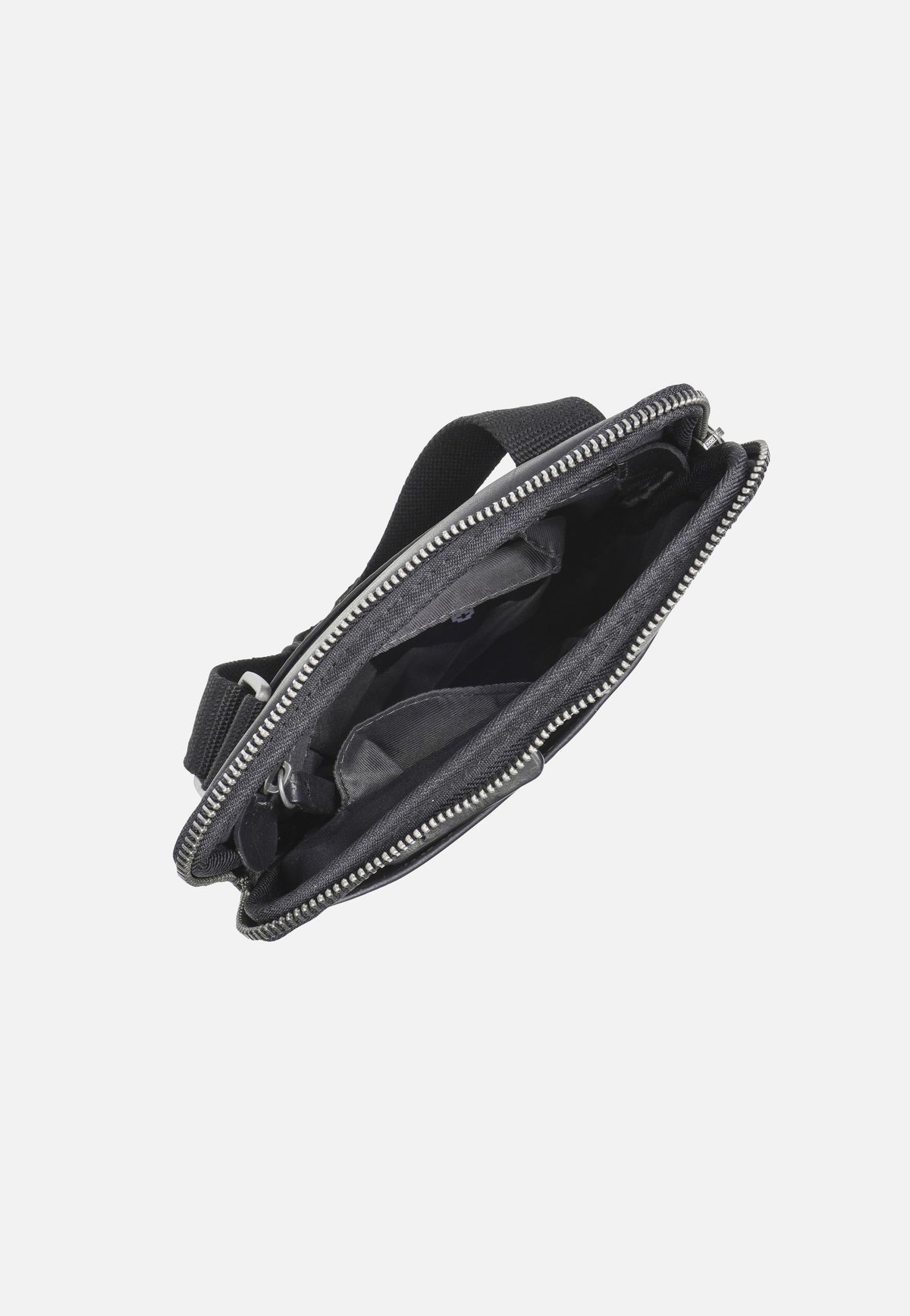 Strellson Brick Lane Marcus XSVZ1 Black Beuteltasche